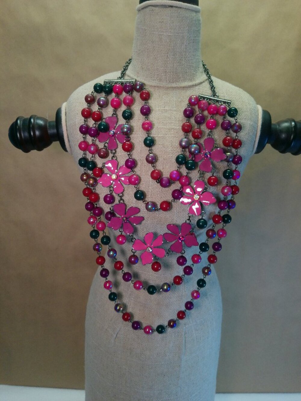Necklace Joan Rivers Bead and Flower Statement Pink Purple Rose